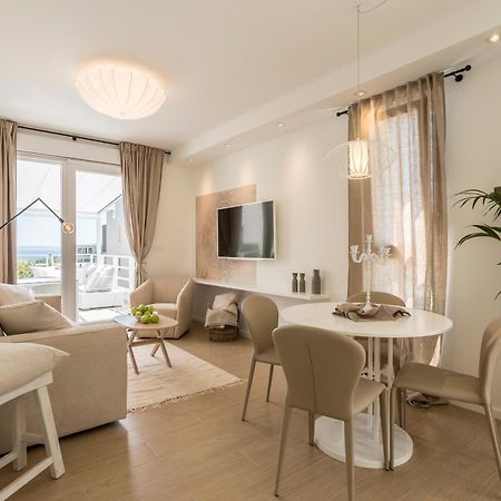 The Pleasurist - Apartment With Private Heated Pool And Terrace Split Kültér fotó