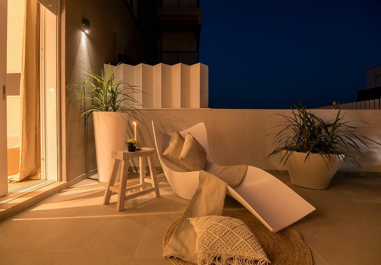 The Pleasurist - Apartment With Private Heated Pool And Terrace Split Kültér fotó