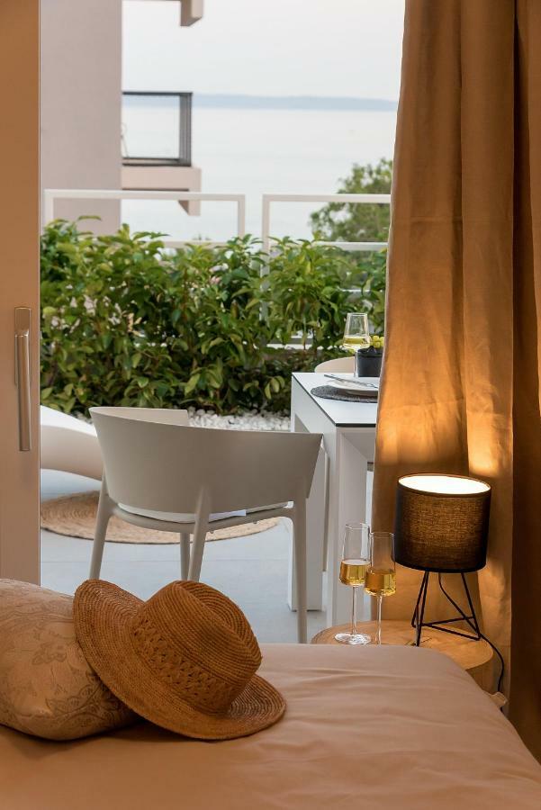 The Pleasurist - Apartment With Private Heated Pool And Terrace Split Kültér fotó